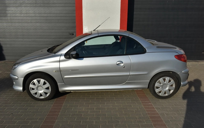 Peugeot 206 CC cena 6500 przebieg: 211059, rok produkcji 2005 z Zwoleń małe 352